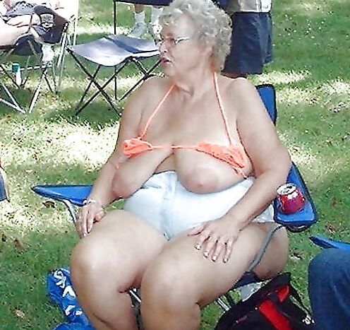 Bbw mix (Older saggy tits)