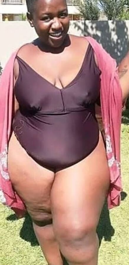 Huge booty mega thigh wide hip bbw pear Lindi
