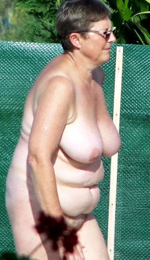 my wife&;s big boobs-