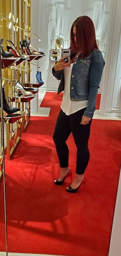 Salopes de Bourgeoises en Louboutin High Heels