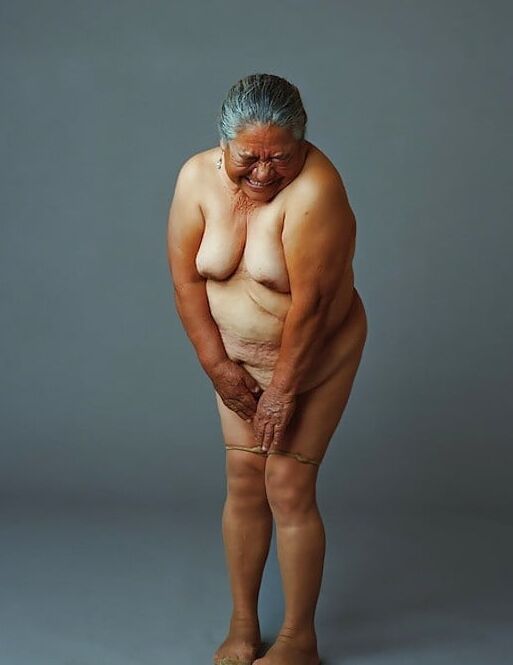 old amateur grannies showing off their goodies
