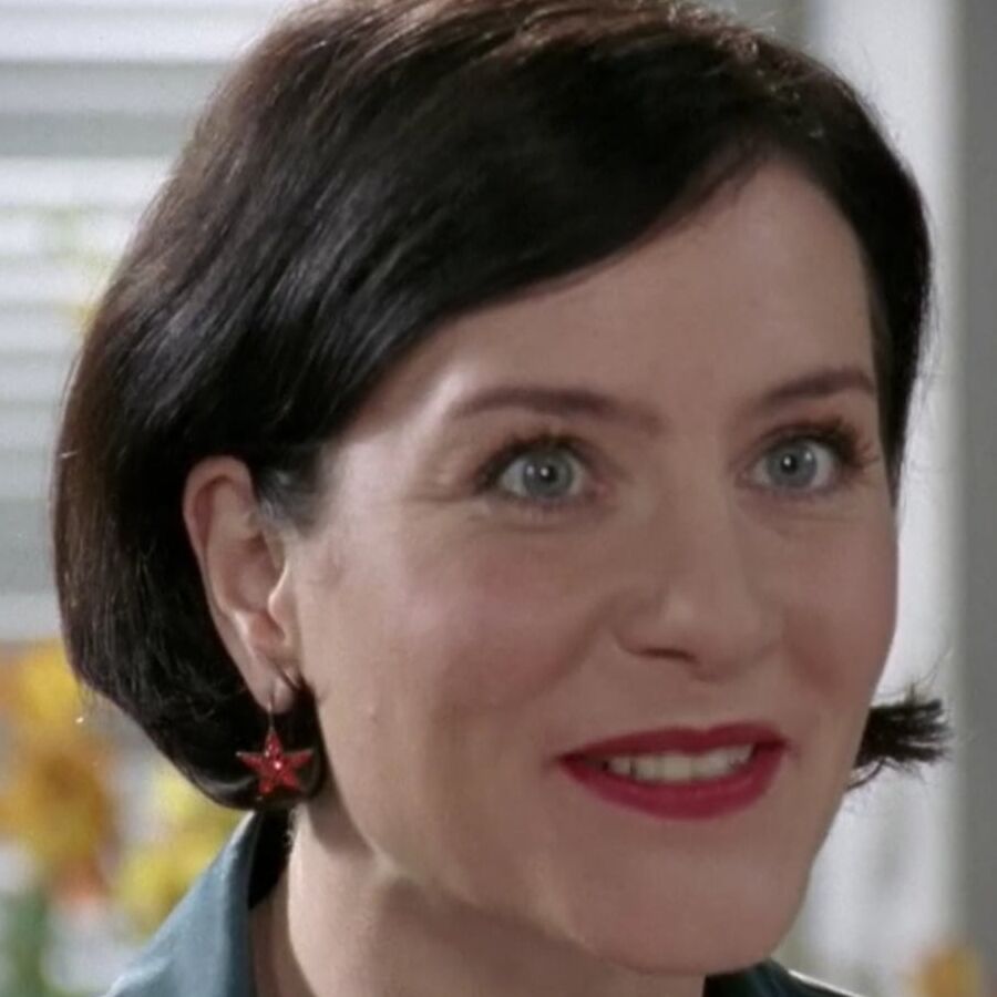 Geile Frau Stockl. Sexy Sau innSatinbluse.