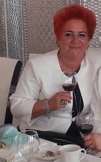 MATURE WHORE FOR CUM TRIBUTE