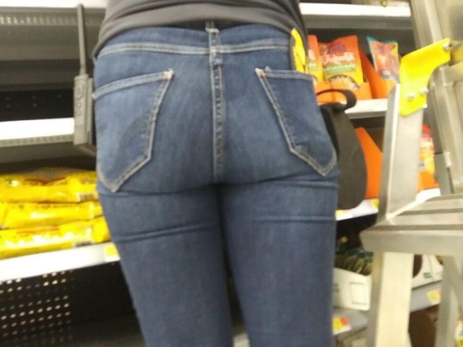 Milf ass booty jeans