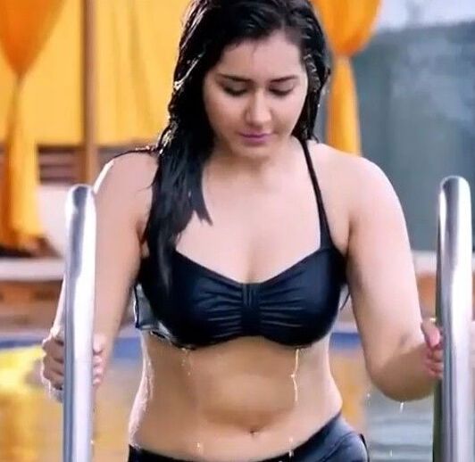 Rashi khanna sexy very hot