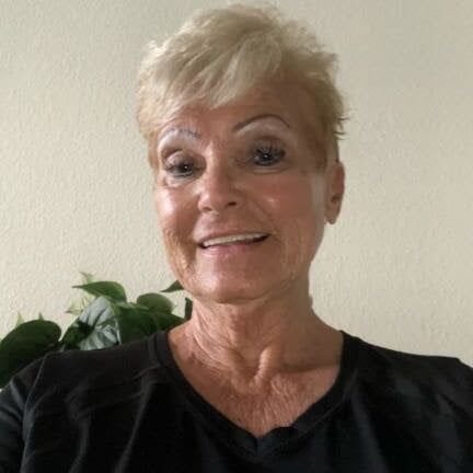 Unbelievable grandmas face to cum mix
