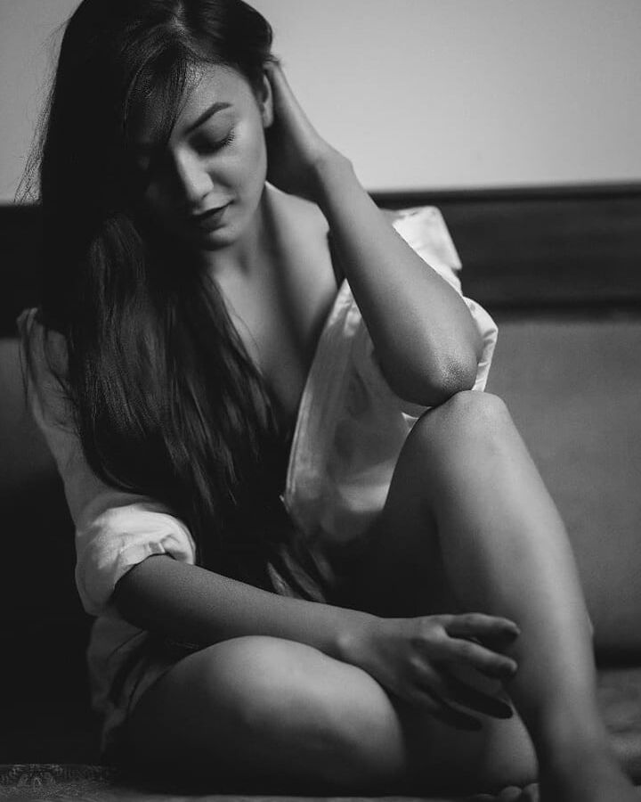 Unknown Desi Girl (leaked nudes)