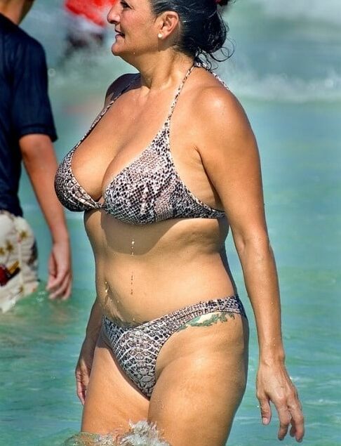 Exposed Matures, Milfs and Wives