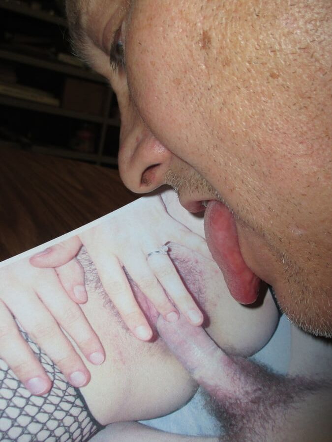 lookng for cam to cam or tribute fun couple wife