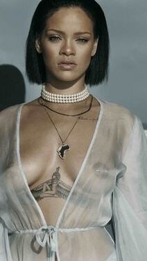 Rihanna hot