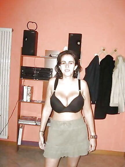 busty maria top huge