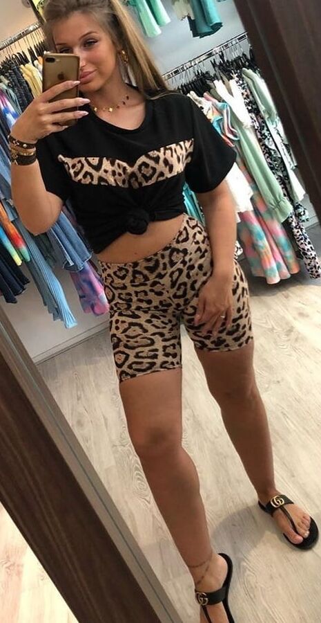 Hot Dutch amateur Fashionstore owner in thight pants