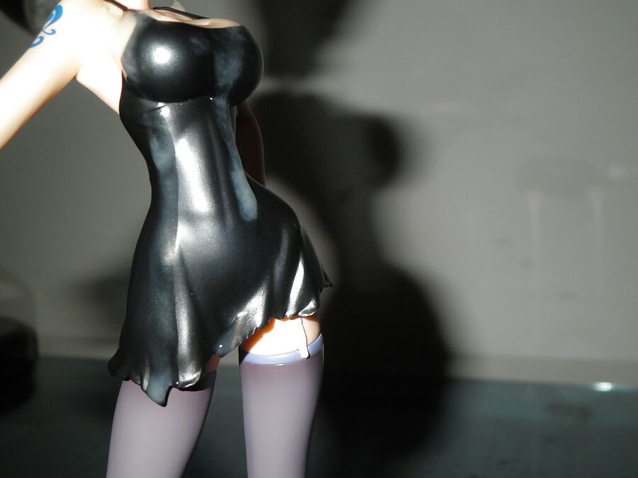 Elf figure bukkake. SoF