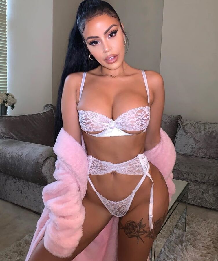 Sexy Chavs Big Tits Big Ass Mix