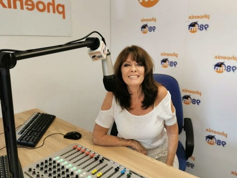 Vicki Michelle&;s &;Good Moaning!&;