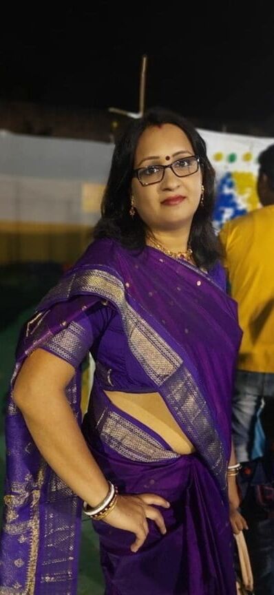 Looking mom