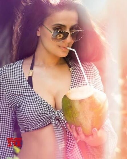 Amisha patel sexy fucking bitch