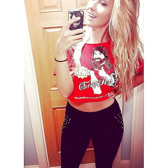 noelle foley