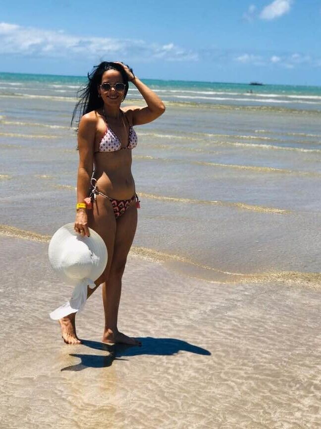 COROA IVONE GATA