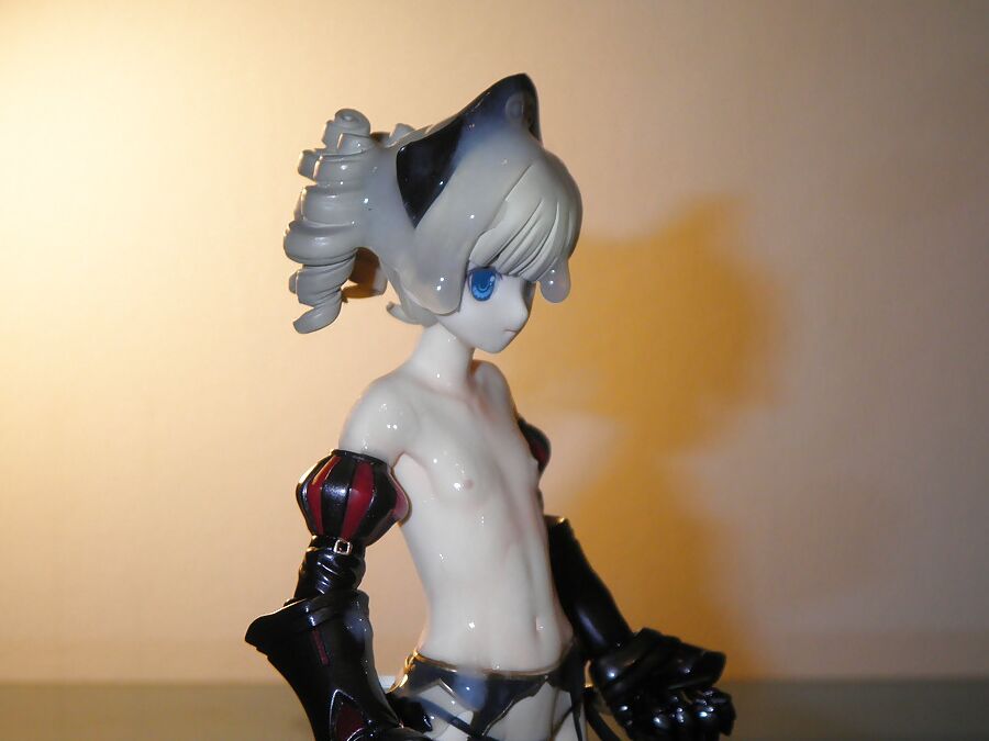 Elf figure bukkake. SoF