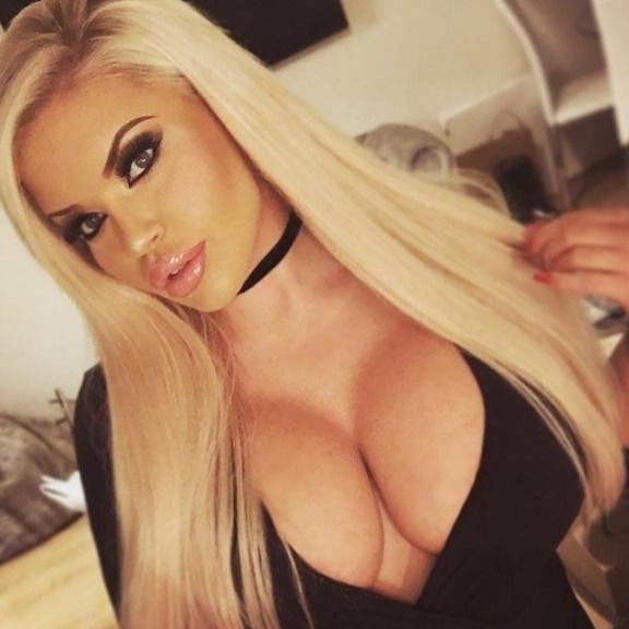 bimbo girls