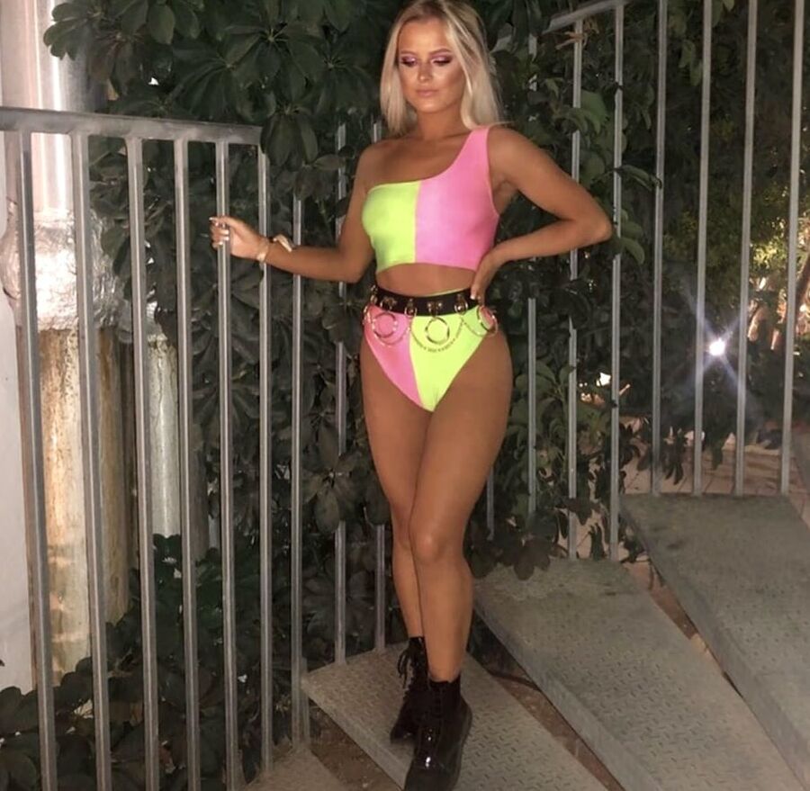Young british slut GraceRiddell for repost and comments