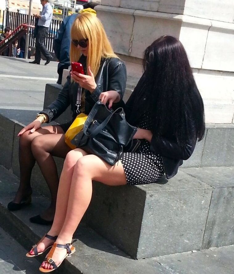 Street Pantyhose - Unaware Cunny on the Street