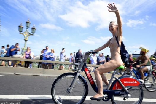 London WNBR Gilf , who has more