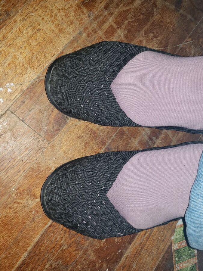 Great Northwest Clothing Co. "Tamika" Woven Wedges - Black