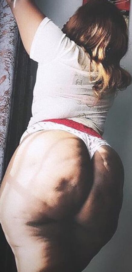 Soft juicy big dimple booty bbw pear kiki