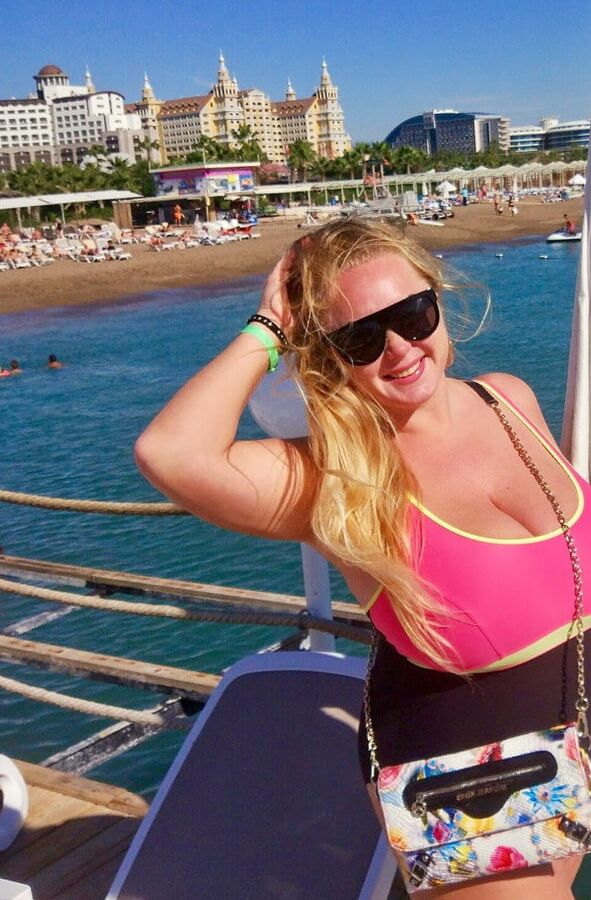 Random big tit babes