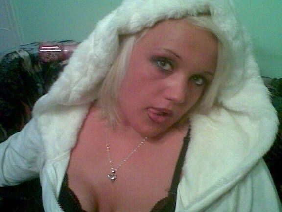 BiSexual Curvy Girl