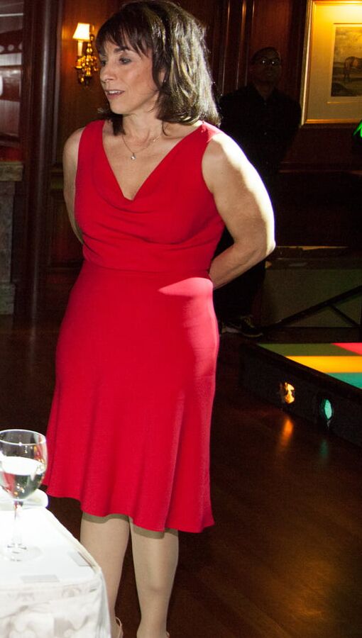 Real-Life Mature Jew Wife in Nude Pantyhose
