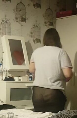 Big Knickers and Tights