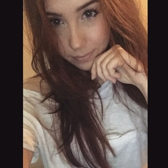 ADORABLE HOTTIE