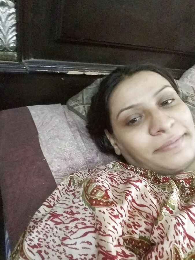 Desi paki big aunty