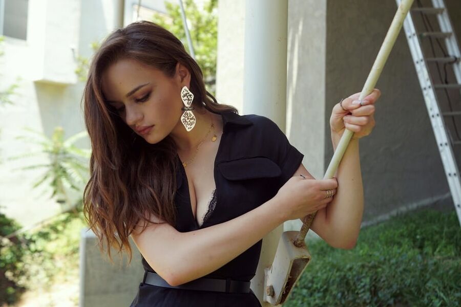 Sexy Joey King - June th &;