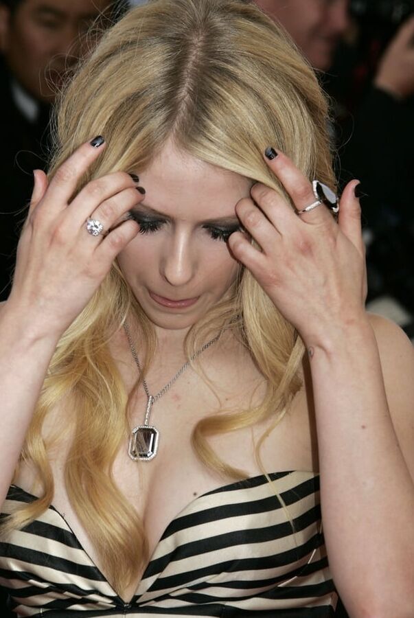 Sexy Avril -