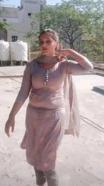 Hot aunt