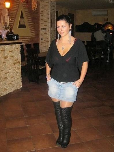 Polish busty Andzelika ()