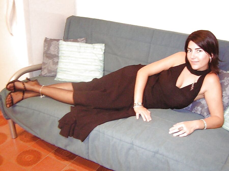 Italian Milf mom Rita exposed Webslut brunette