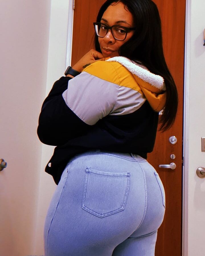 Pretty Chubby id fuck