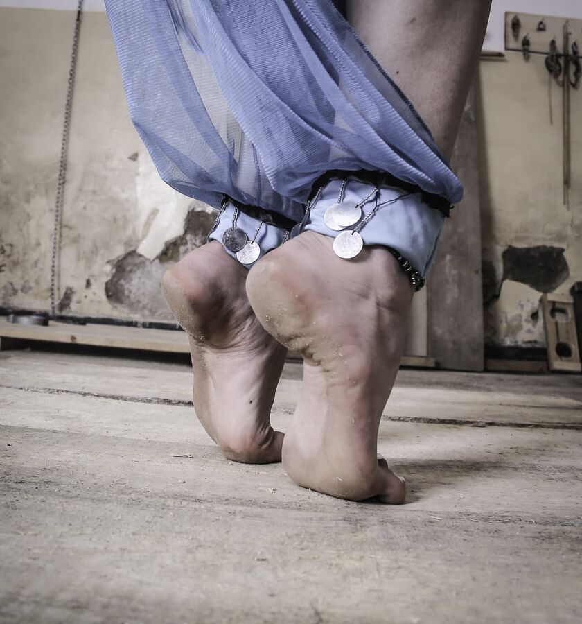 Strappado torture