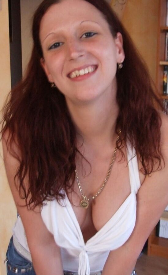 Hot preggo milf