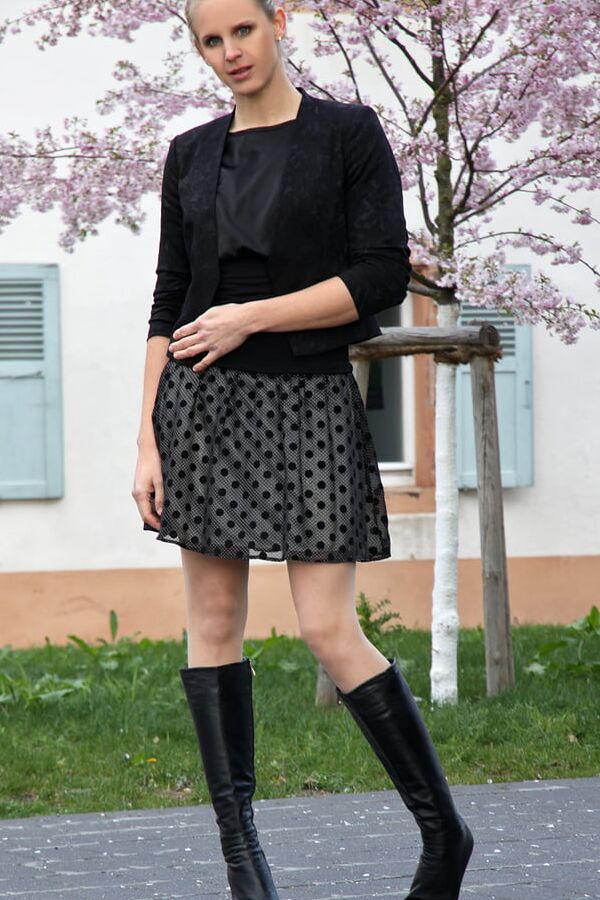 Wannabe Model GF in Pantyhose