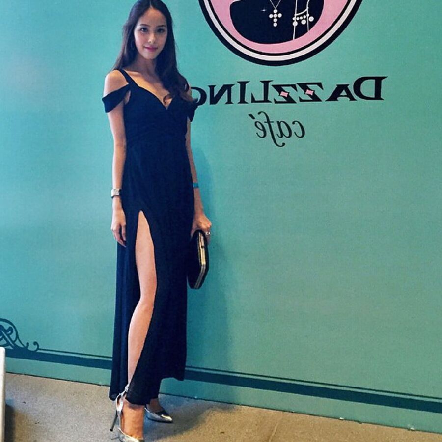 Asian Milfs + Heels = Sexy