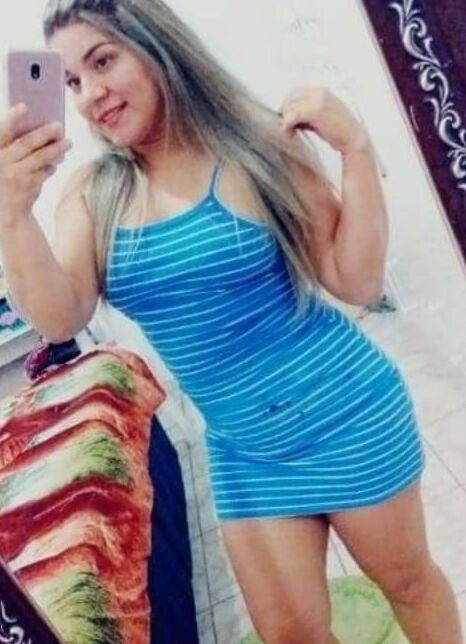 My sexy aunt - comment and tribute