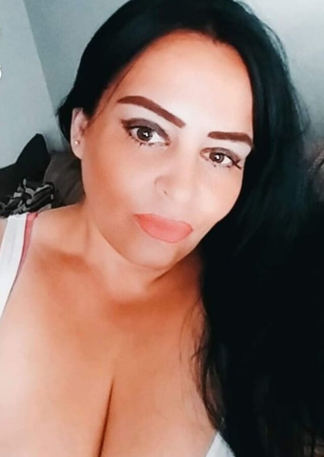 Beautiful Milfs Who love to be worship by Young boys