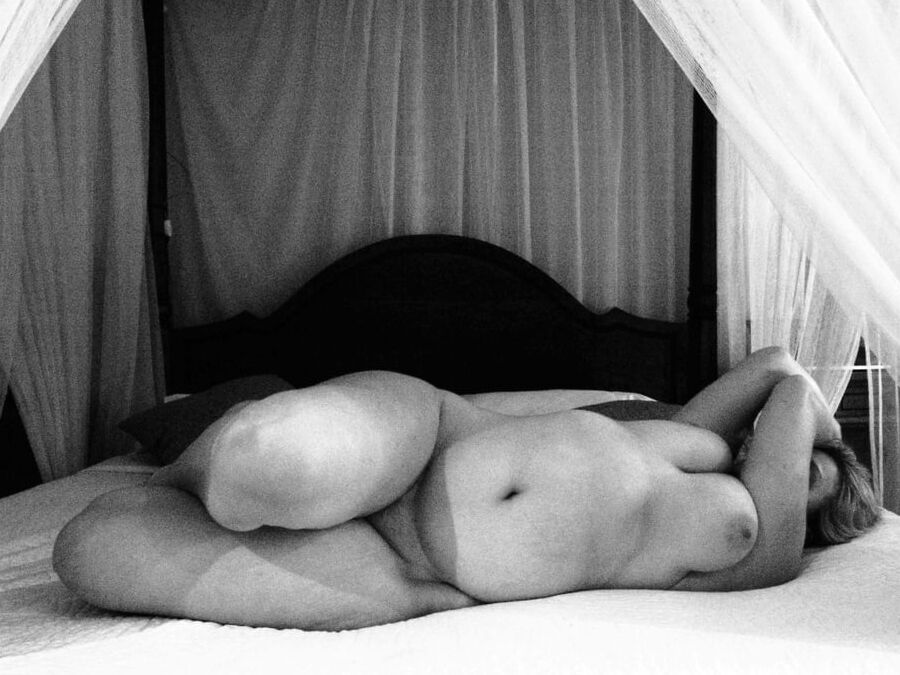 Come on dear, I&;m waiting on bed