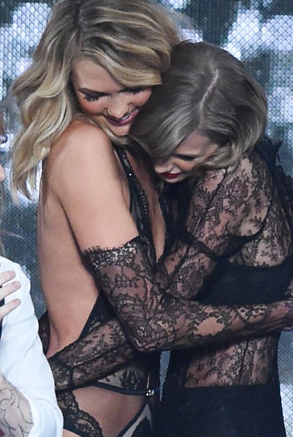 Taylor &amp; Karlie